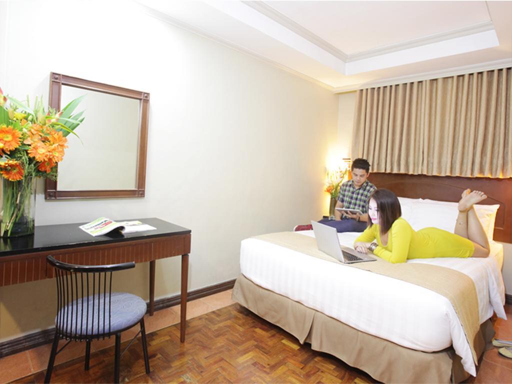 Fersal Hotel - P. Tuazon Cubao Quezón by Eksteriør bilde