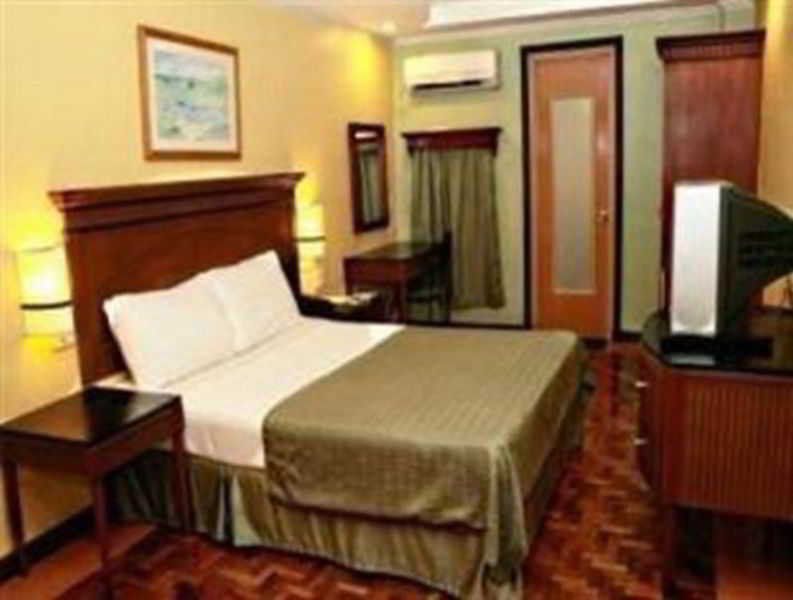 Fersal Hotel - P. Tuazon Cubao Quezón by Eksteriør bilde
