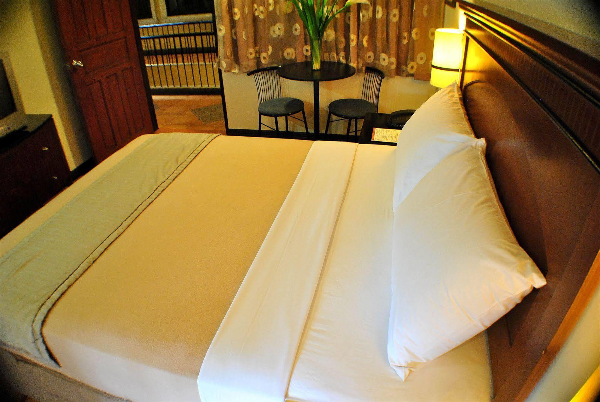 Fersal Hotel - P. Tuazon Cubao Quezón by Eksteriør bilde